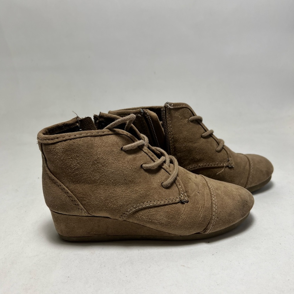 Mad Love girl wedges